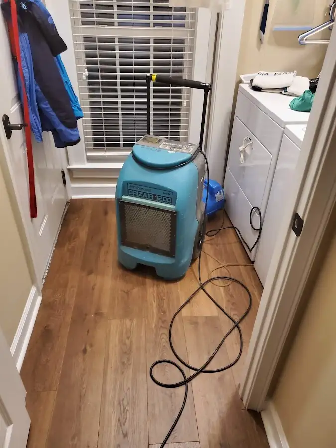 Commercial dehumidifier deployed for Flood Damage Cleanup in Oakland Park